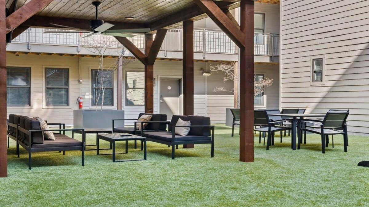 Cozysuites Music Row Stunning 2Br -Free Parking 05 Nashville Buitenkant foto